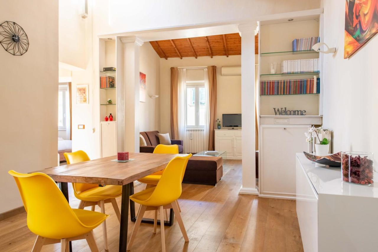 Modern, Bright Near Boboli Gardens & Santo Spirito - Homeunity Firenze Kültér fotó