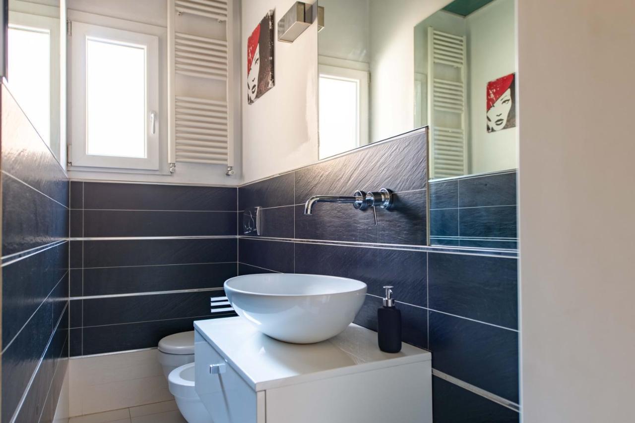 Modern, Bright Near Boboli Gardens & Santo Spirito - Homeunity Firenze Kültér fotó