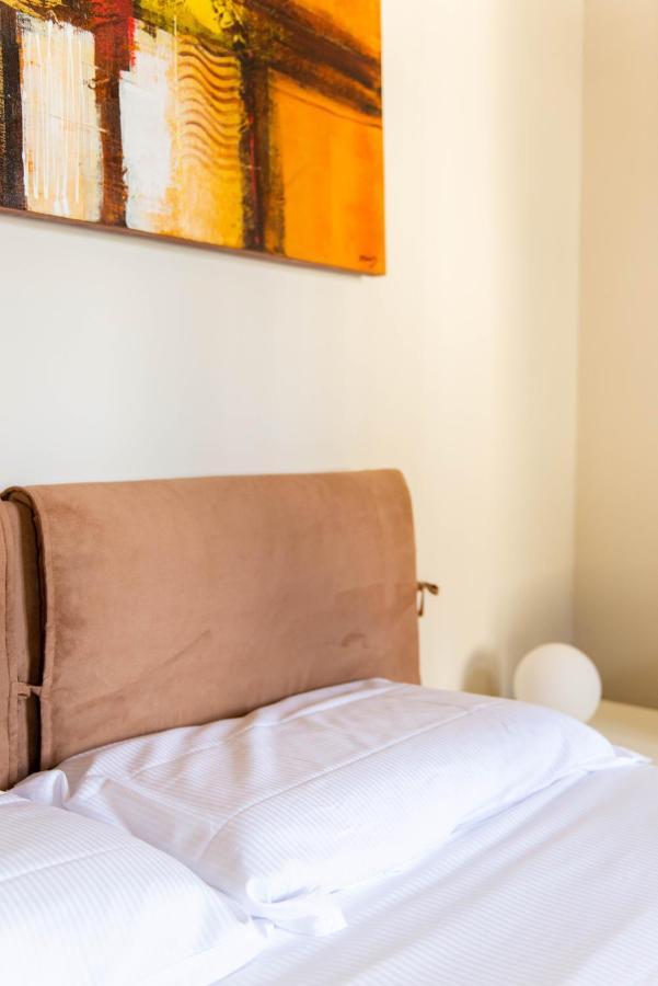 Modern, Bright Near Boboli Gardens & Santo Spirito - Homeunity Firenze Kültér fotó