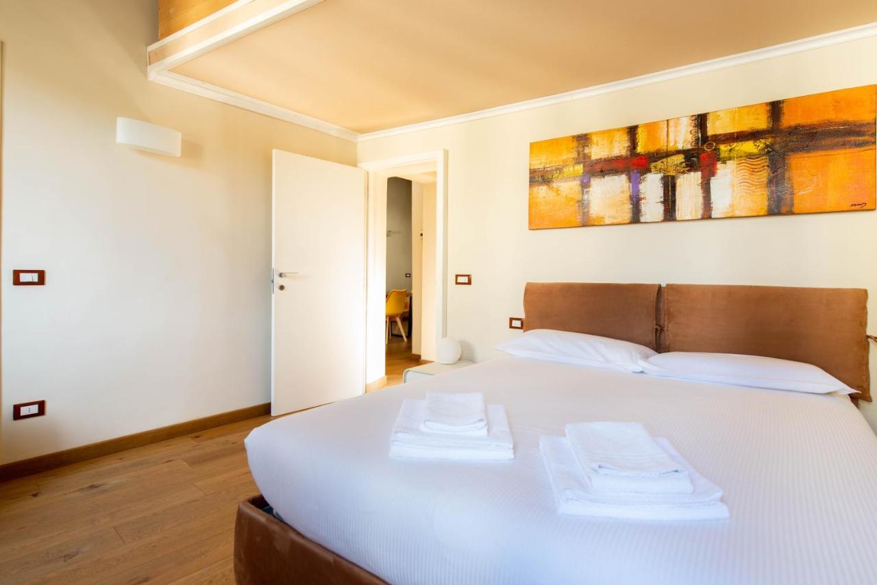 Modern, Bright Near Boboli Gardens & Santo Spirito - Homeunity Firenze Kültér fotó